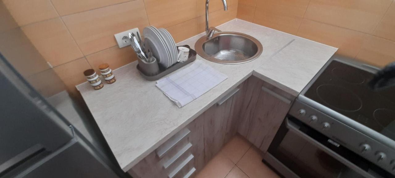 Apartment Luka พอดโกริกา ภายนอก รูปภาพ